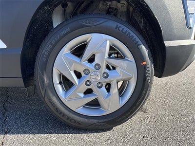 2026 Hyundai KONA SE FWD