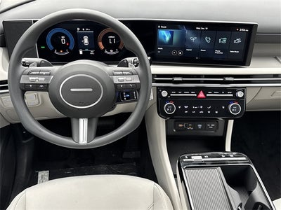 2026 Hyundai TUCSON HYBRID SEL AWD