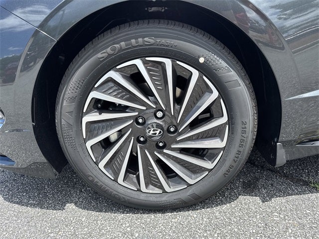 2025 Hyundai SONATA HYBRID SEL